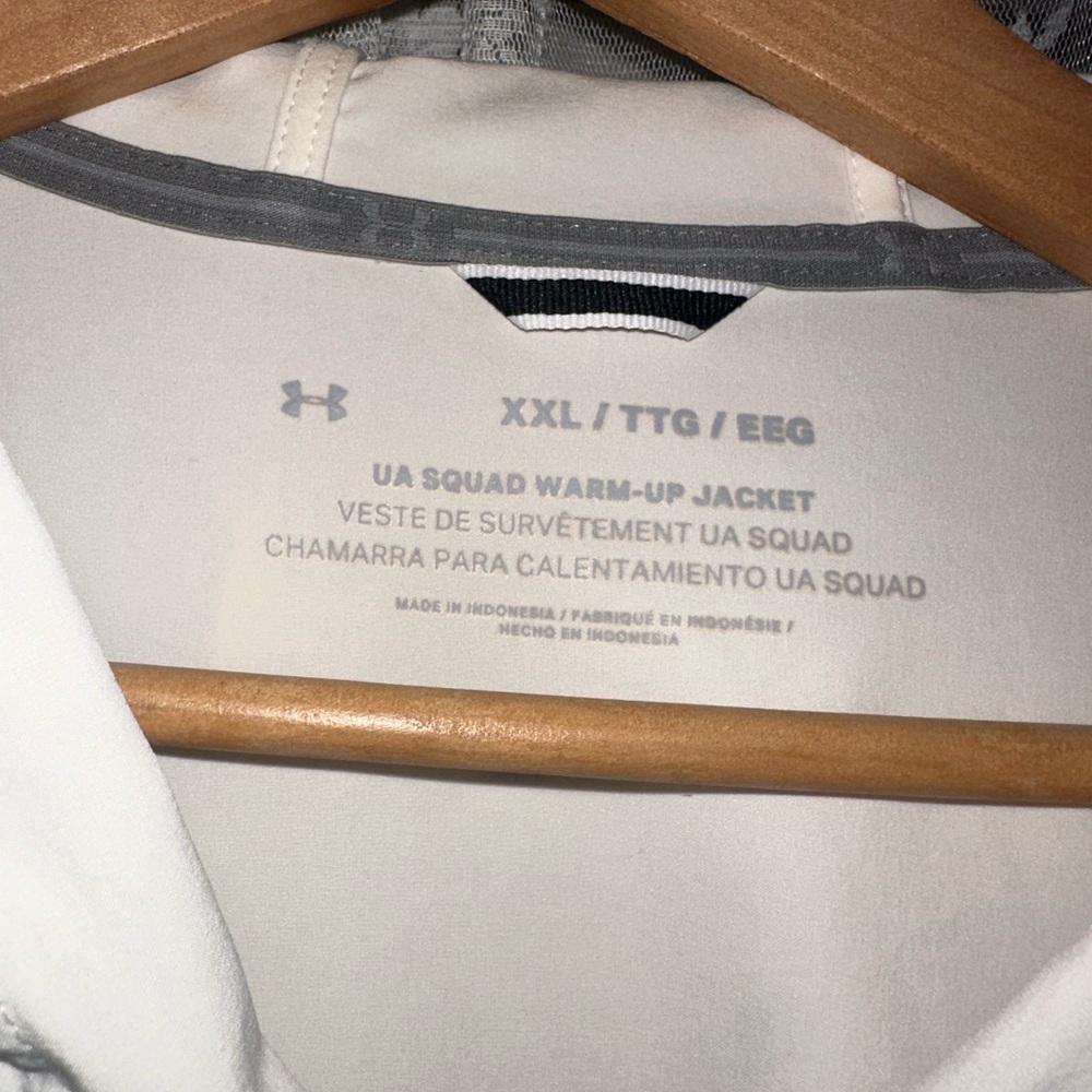 Jacket - Picture 4 of 4